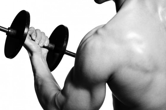 Intensives Krafttraining erhöht den Testosteron Spiegel